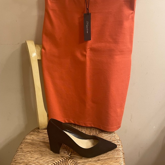 Form-fitting (stretchy) skirt - Picture 7 of 15